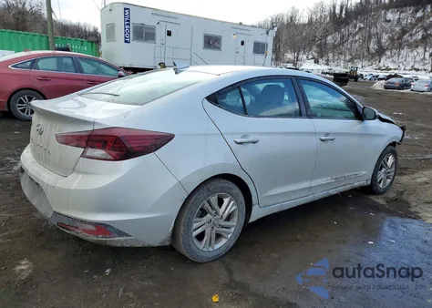 2019 Hyundai Elantra Sel z USA, uszkodzony, nr VIN 5NPD84LF5KH463131